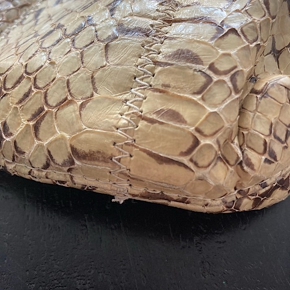 VINTAGE Snakeskin Clutch Handbag - Picture 8 of 12